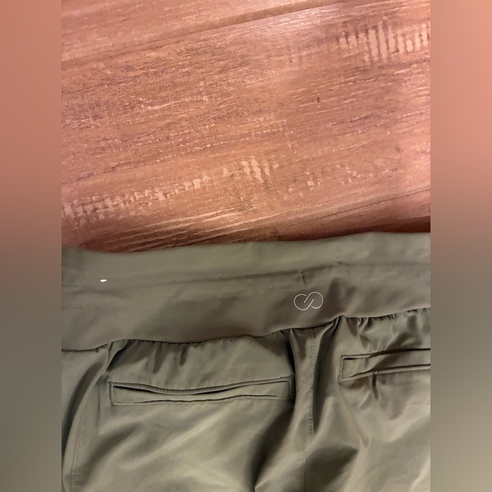 Women’s Calia medium Olive Green Jogger Pants - Picture 5 of 5